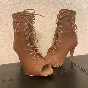 Burju Kiira Harper “Moment” Cinnamon heeled boots